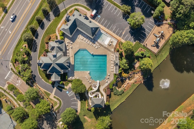 3009 Scottcrest Way, Waxhaw, NC 28173 - bird's eye view of a pool and a large body of water