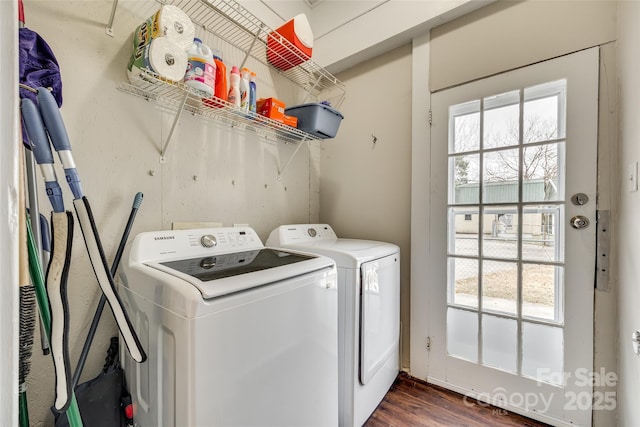 laundry room featuring dark hardwood / wood-style floors and independent washer and dryer