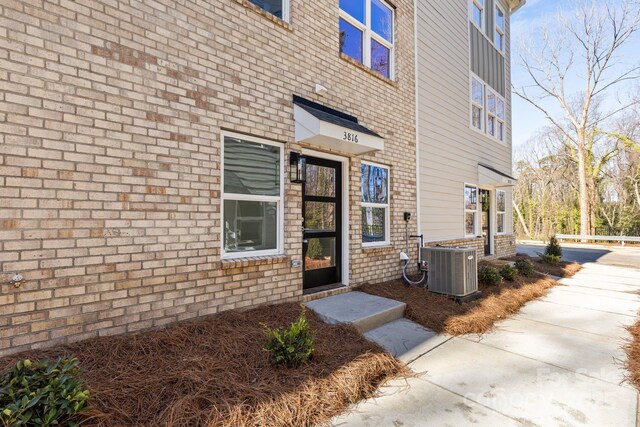 3820 Odom Way, Charlotte, NC 28208 - photo 33