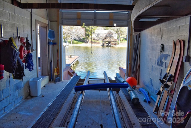 dock area featuring a water view