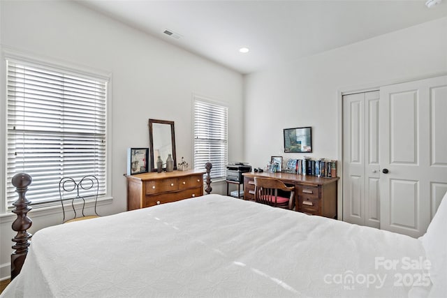 bedroom with a closet