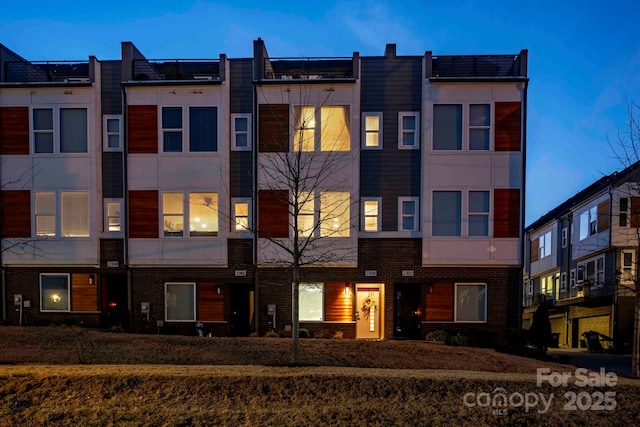 2306 Elizabeth Mill Pl, Charlotte, NC 28208 - view of property featuring brick siding
