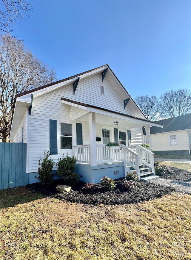 view of front of home with covered porch