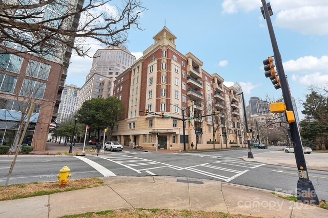572 N Church St, Charlotte, NC 28202 - view of building exterior