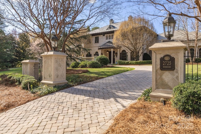 2725 Windsor Rd, Winston Salem, NC 27104 - view of front of property