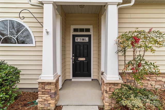 view of property entrance