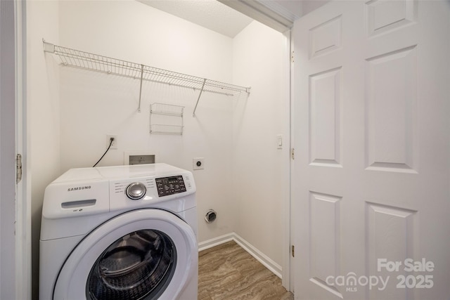11426 Savannah Creek Dr, Charlotte, NC 28273 - laundry area with laundry area, washer / clothes dryer, and baseboards