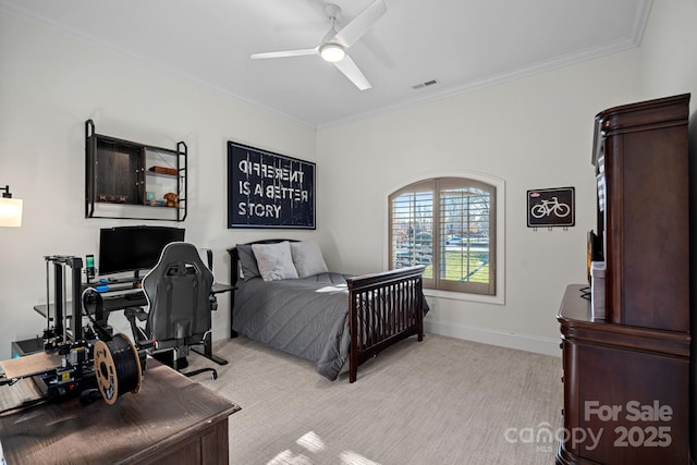 bedroom featuring ceiling fan, light carpet, visible vents, baseboards, and ornamental molding