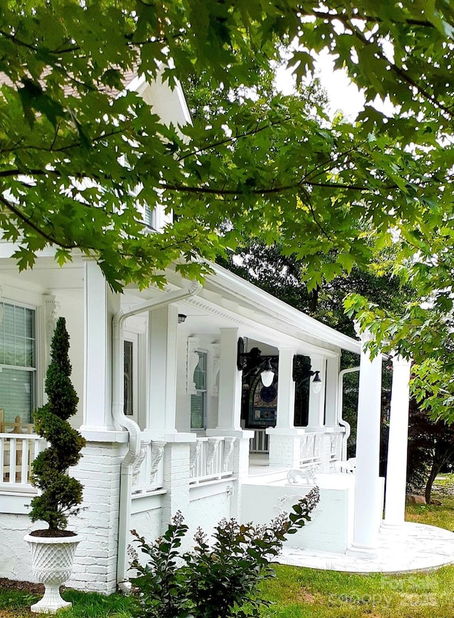 exterior space featuring a porch