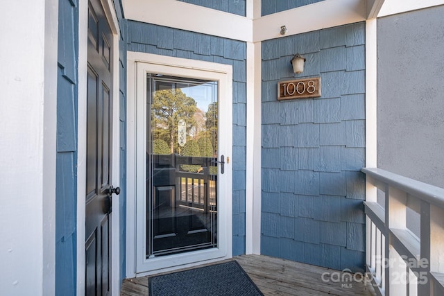 view of entrance to property