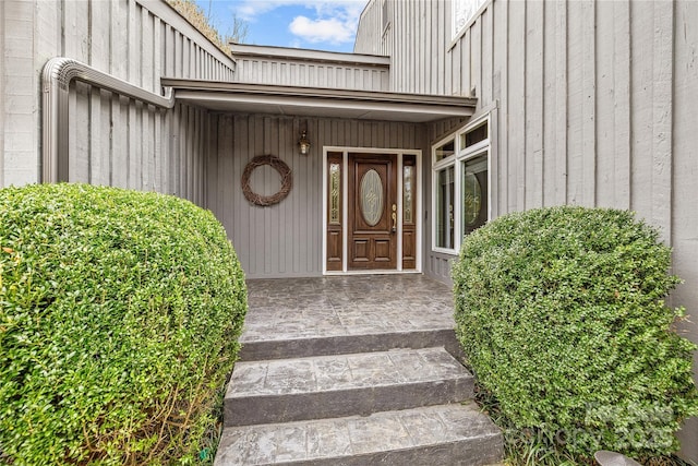 view of entrance to property