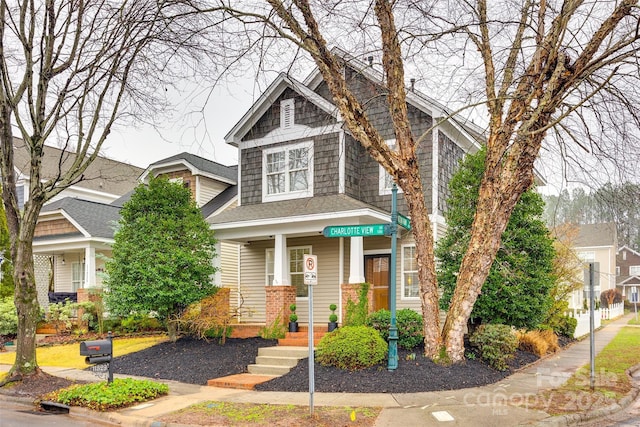 view of front of property with covered porch