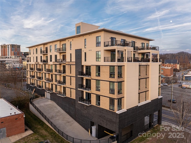 45 Asheland Ave Unit 302, Asheville, NC 28801 - view of building exterior