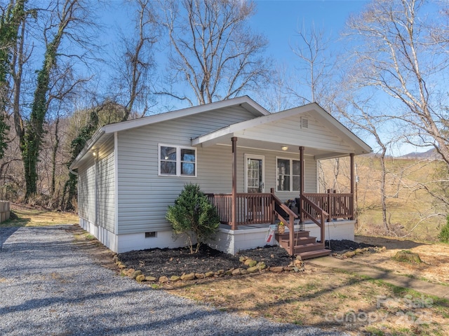 view of front of house with a porch