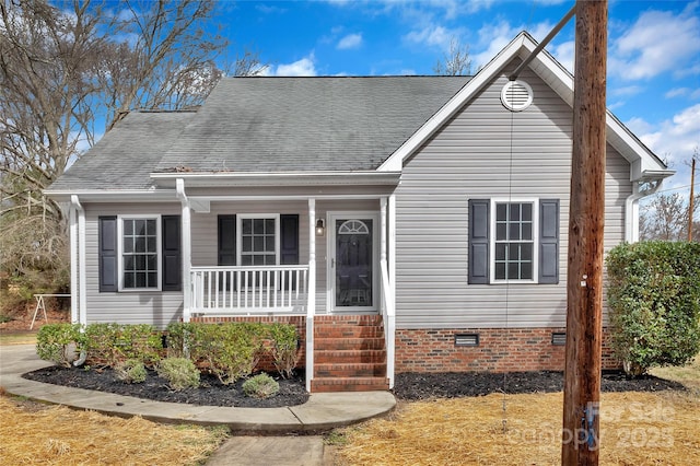 view of front of home featuring a porch