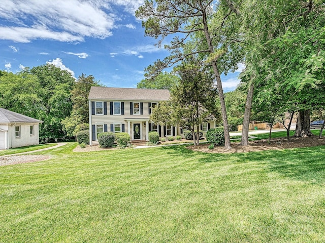 3600 Carmel Rd, Charlotte, NC 28226 - colonial home featuring a front yard
