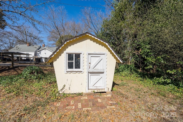 view of outdoor structure