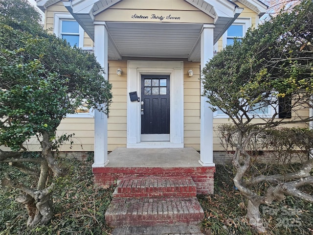 view of property entrance