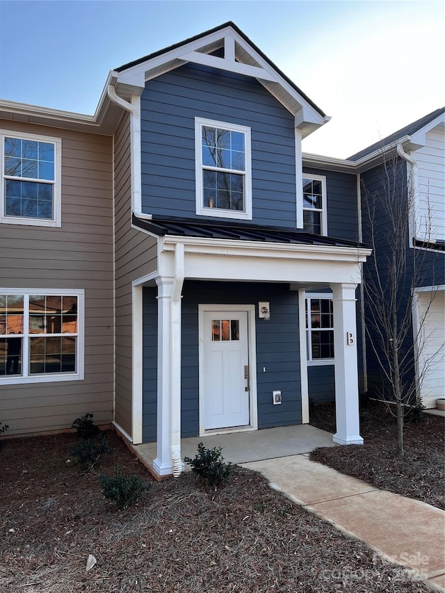 view of front facade featuring covered porch