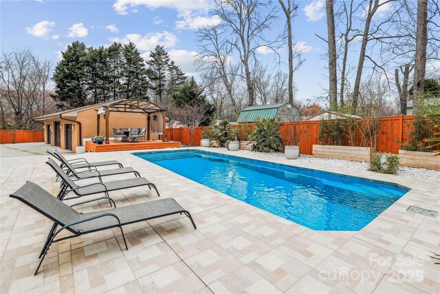 8104 Stem Ct, Charlotte, NC 28227 - photo 11