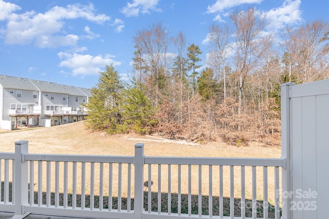 view of yard featuring a residential view