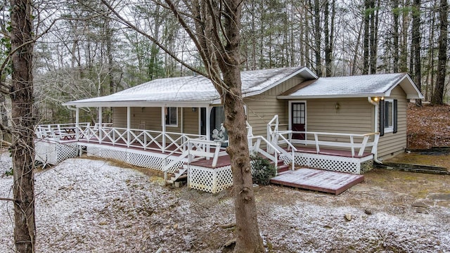 view of front of house with a porch