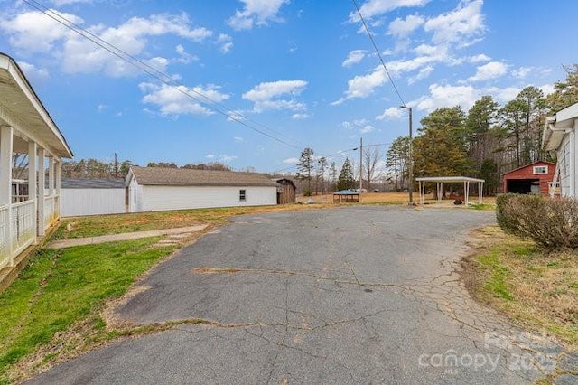 view of road featuring driveway