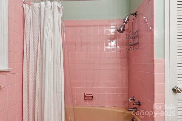 324 Old Leicester Hwy, Asheville, NC 28806 - full bathroom with shower / tub combo