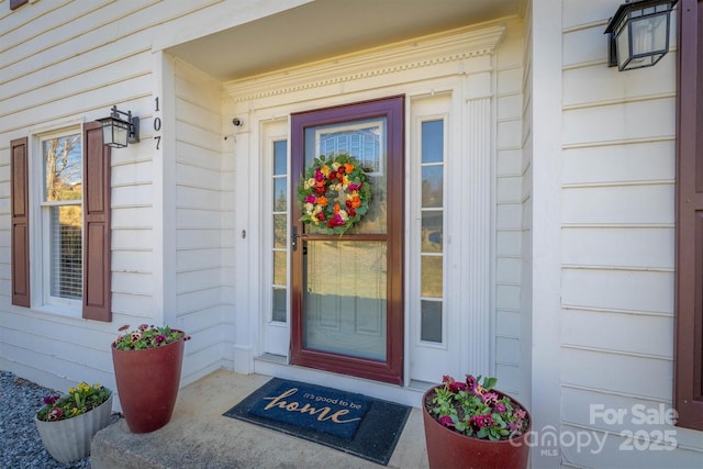 view of property entrance