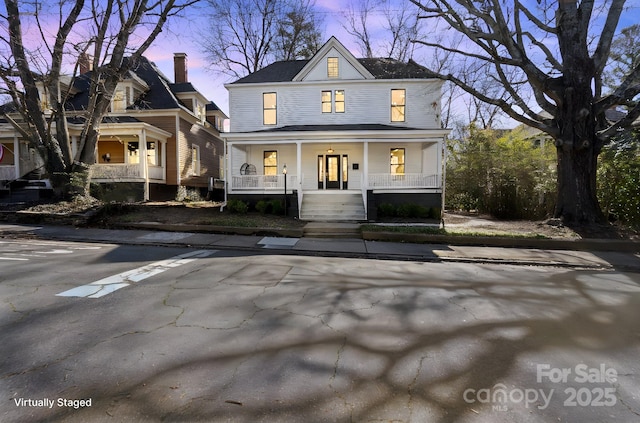 view of front of property featuring a porch