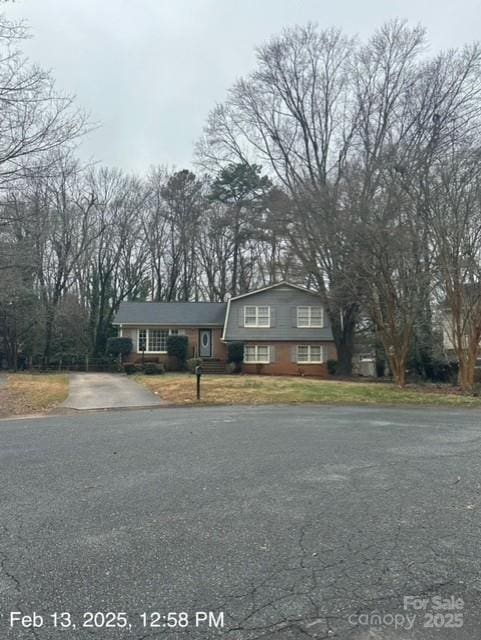 view of front of home