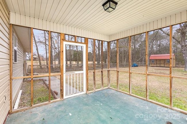 view of unfurnished sunroom