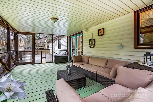 view of sunroom / solarium