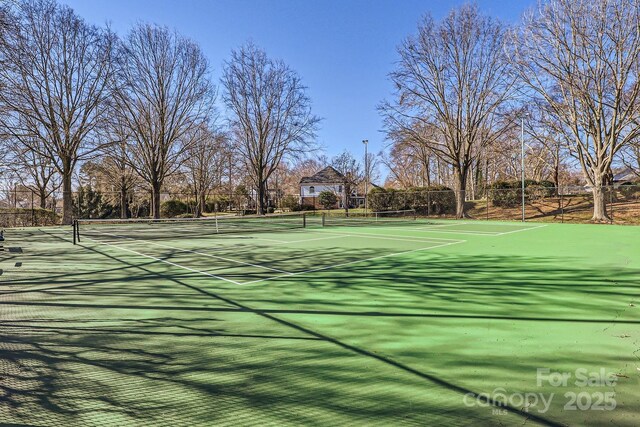 127 Lakewood Circle Dr, Mooresville, NC 28117 - view of sport court featuring fence