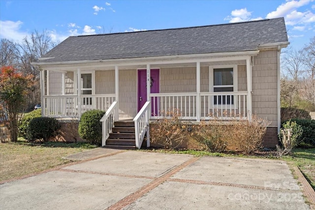 bungalow-style home with covered porch