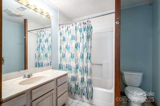 bathroom with a textured ceiling, shower / bath combo, vanity, and toilet