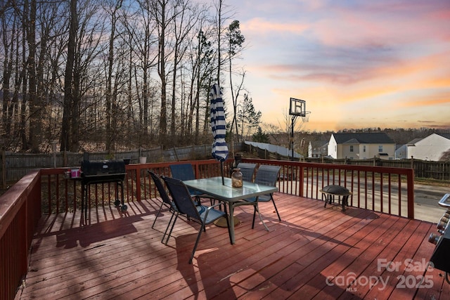 view of deck at dusk