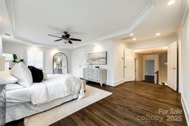 bedroom with baseboards, visible vents, dark wood-style flooring, and recessed lighting