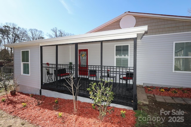 view of front of property with covered porch