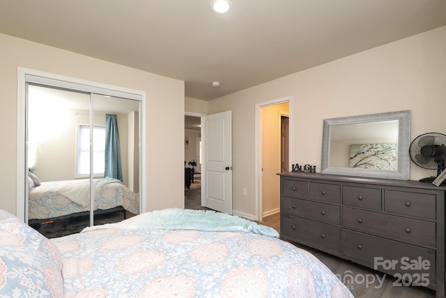 bedroom with a closet