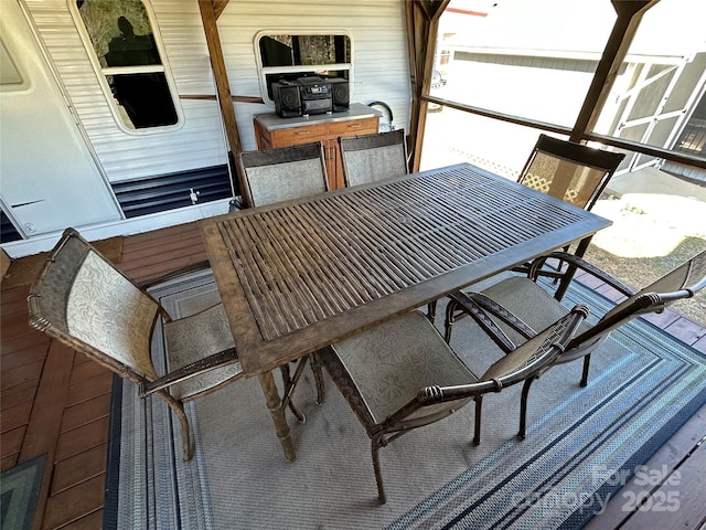 view of sunroom / solarium