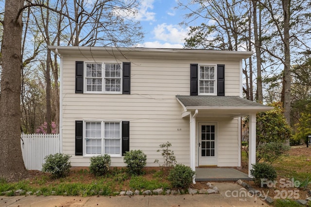5948 Deveron Dr, Charlotte, NC 28211 - view of front facade featuring fence