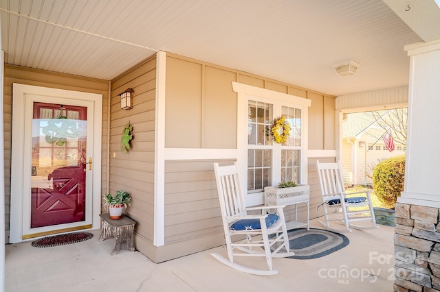 property entrance with a porch