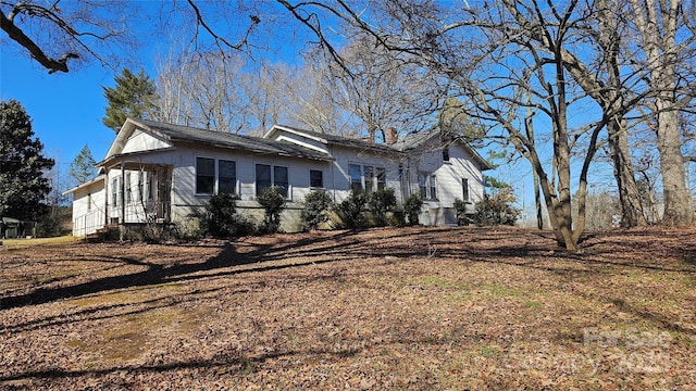 view of home's exterior