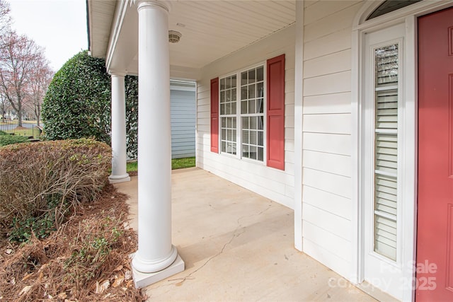 view of patio / terrace with covered porch