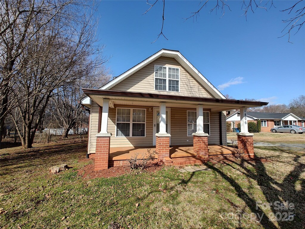 1806 Bringle Ferry Rd, Salisbury, NC 28146 - photo 1