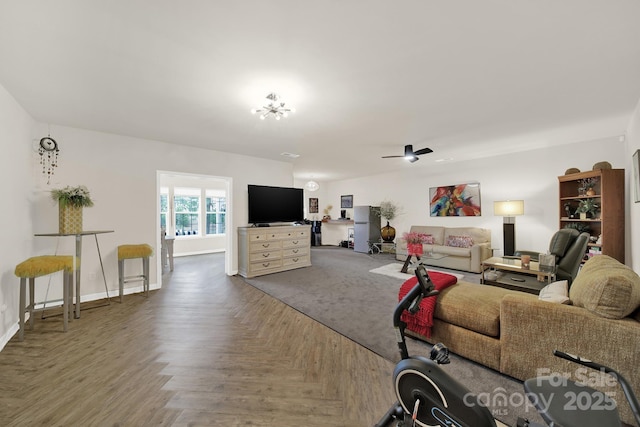 living area with baseboards