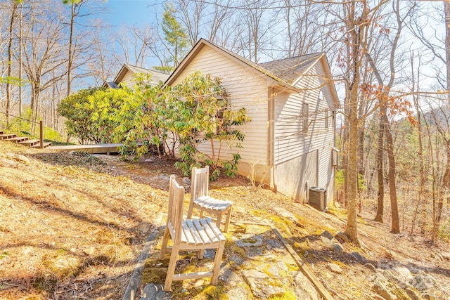 view of home's exterior