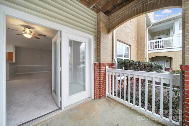 balcony with ceiling fan