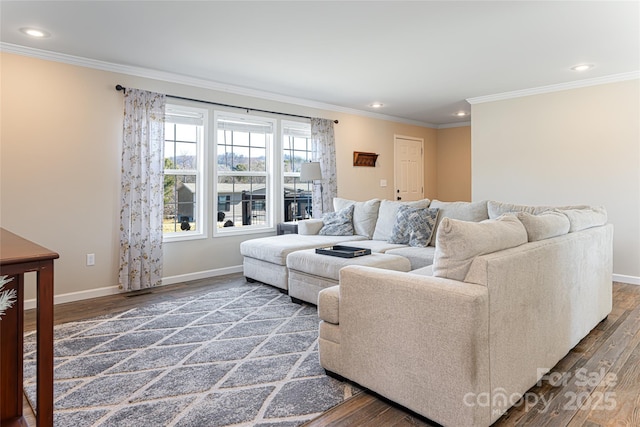 living area with crown molding, baseboards, dark wood-style flooring, and recessed lighting